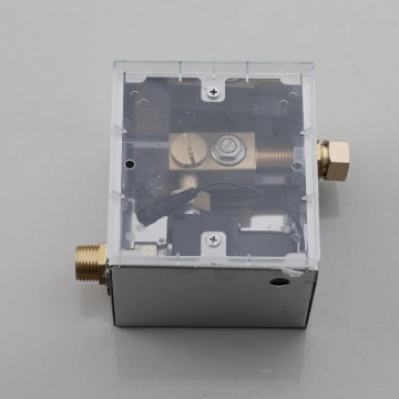 Sensomatica breeam geschikte regelunit 4 liter box 6